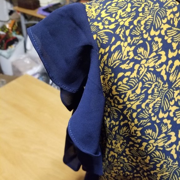RW&CO. Blue and Gold Blouse - Picture 2 of 5